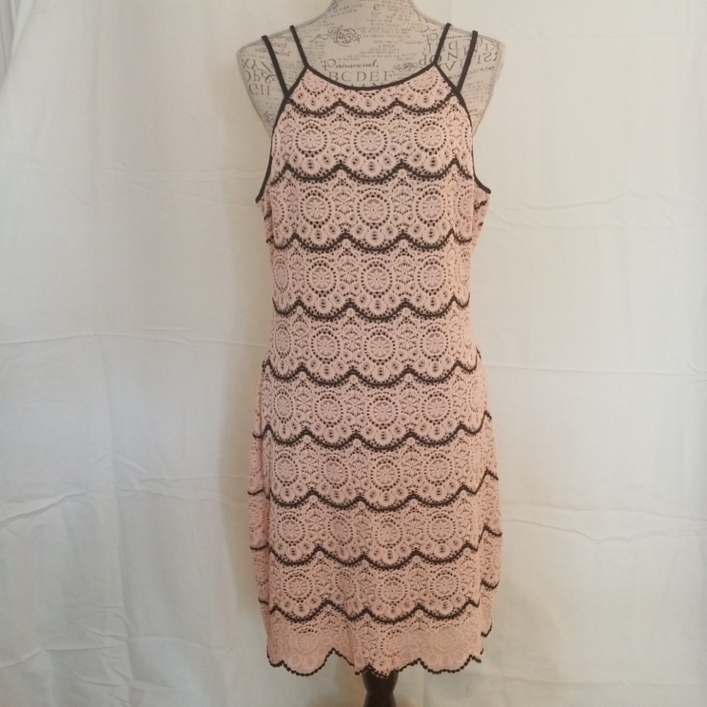 GUESS PINK & BLACK CROCHET DRESS SIZE 14